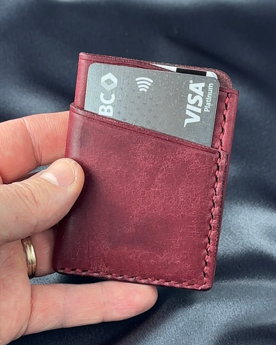 leather card holder back side card slot detail SOLO model