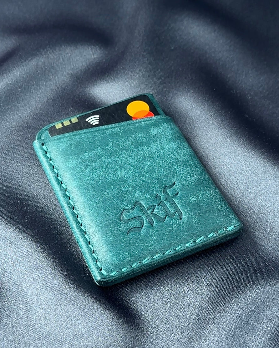 leather card holder slim profile side angle SOLO model