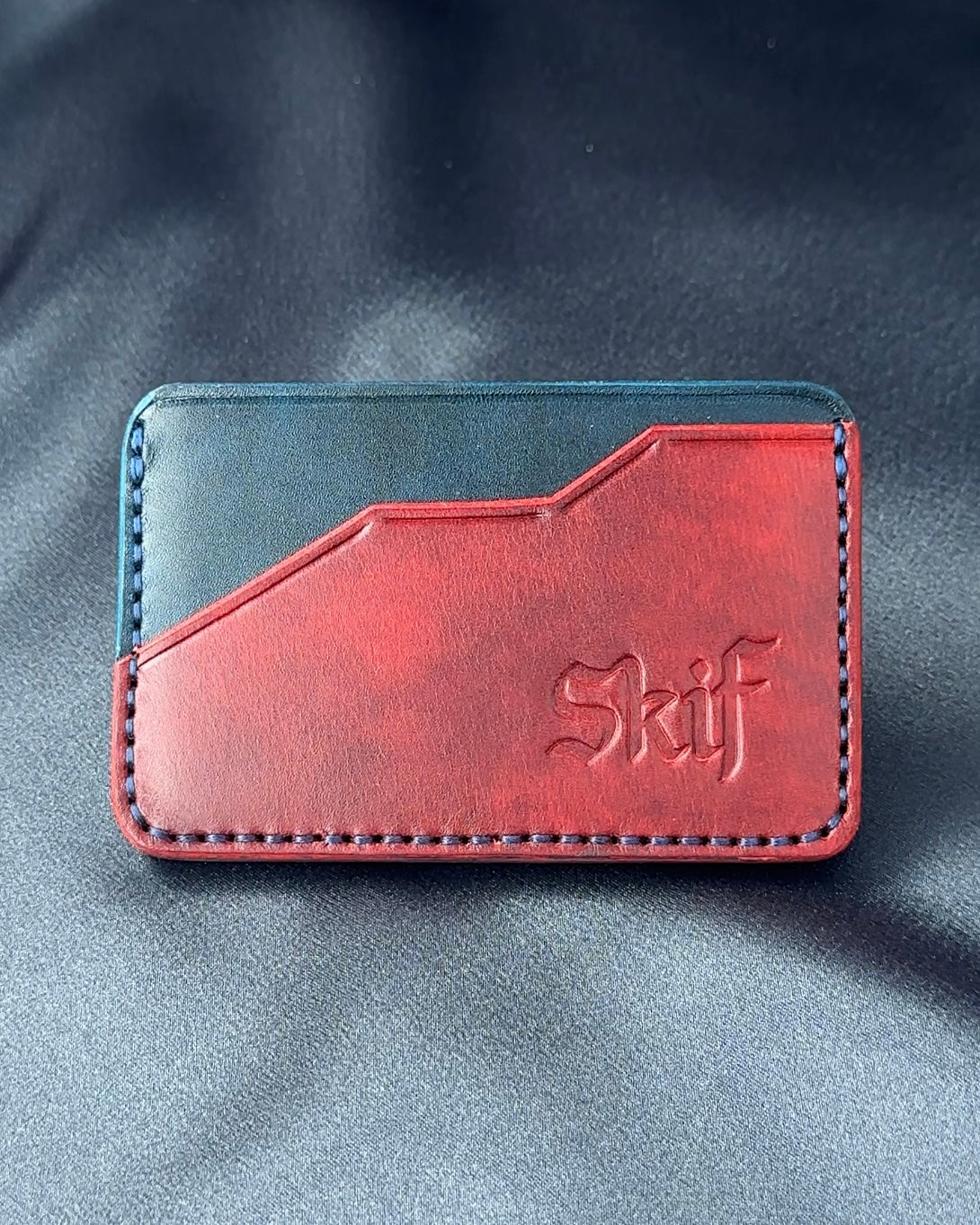 leather card holder front view  EDGE model