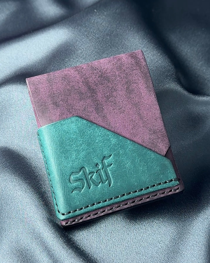 slim snap leather wallet closed FUSION model