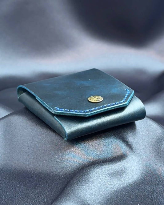 compact leather wallet closed side view ATLAS model