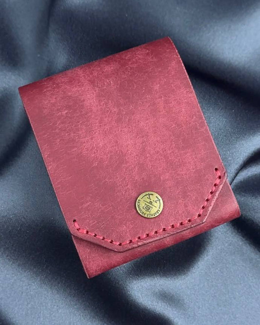 compact leather wallet closed front view ATLAS model