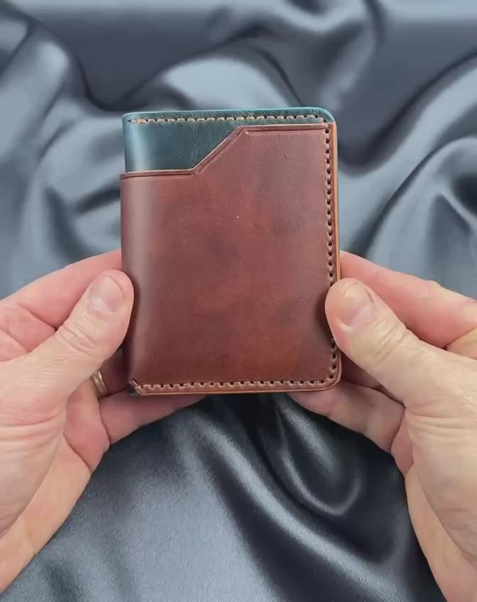 vertical bifold leather wallet video preview VERTEX model
