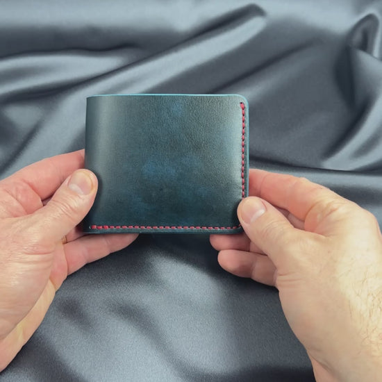 bifold leather wallet video preview URBAN model